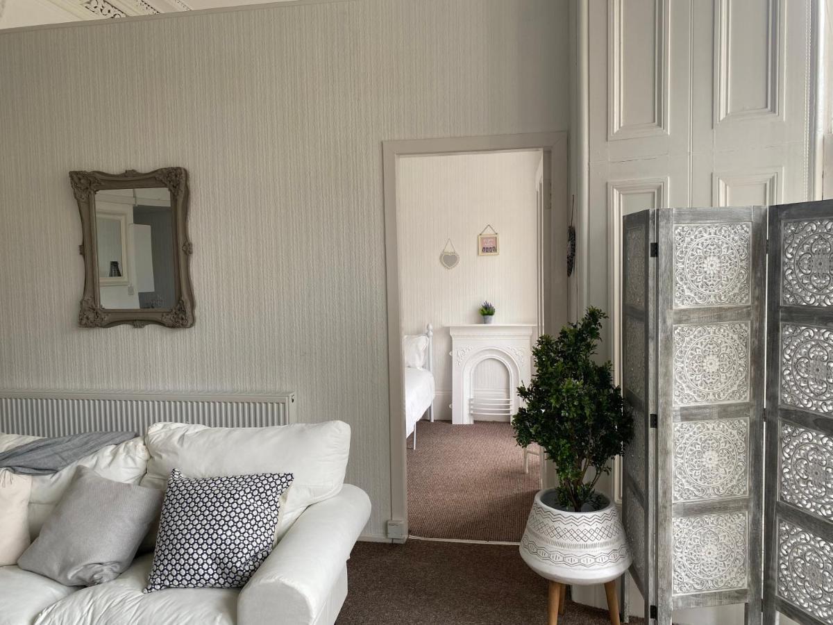 Captivating Apartment In Glasgow Westend Uk Buitenkant foto